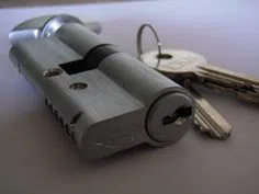 Saintalbans NY Locksmith Store Saintalbans, NY 718-509-0570 - broken-key-extraction